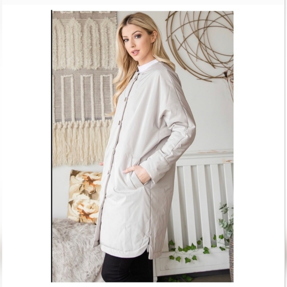 NYLON TRENCH COAT✨️ - Picture 8 of 11